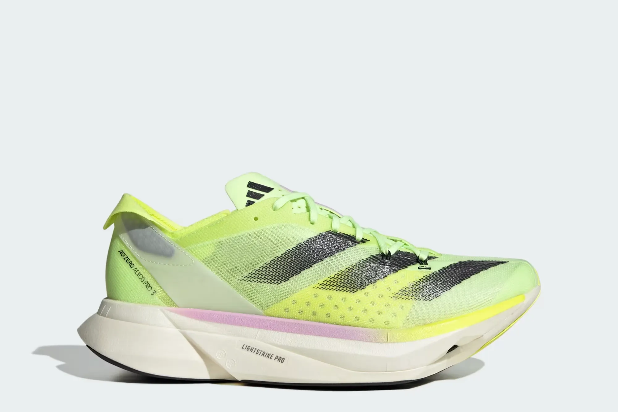 アディゼロ アディオス Pro 3
