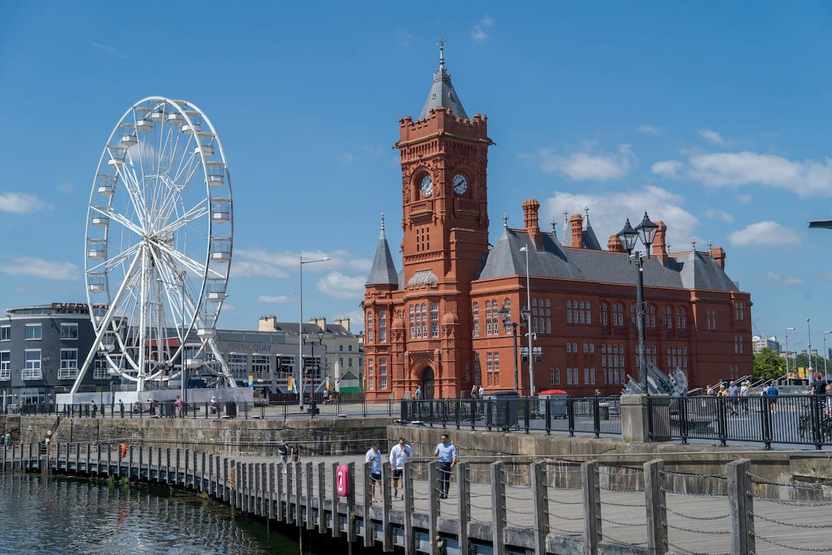 Explore Cardiff with guides changing perceptions of homelessness ...
