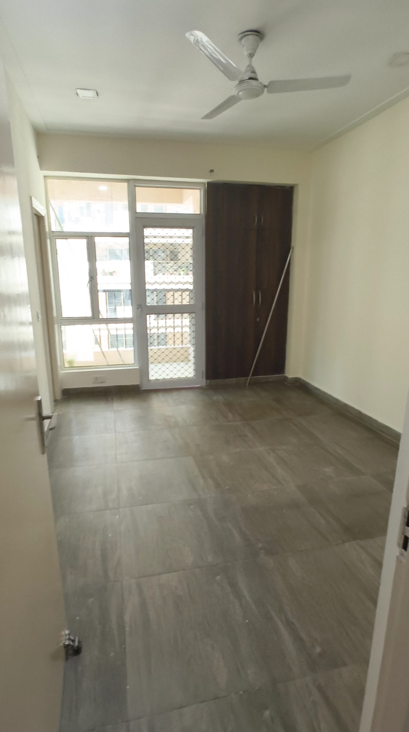 2 BHK 2BHK in 12th Avenue Gaur City 2 for sale in Gaur City — Nikhil Mittal — photo 5