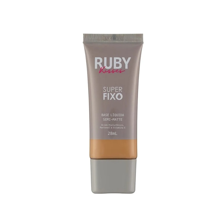 Base Líquida Super Fixo Ruby Kisses Cor 240 28ml