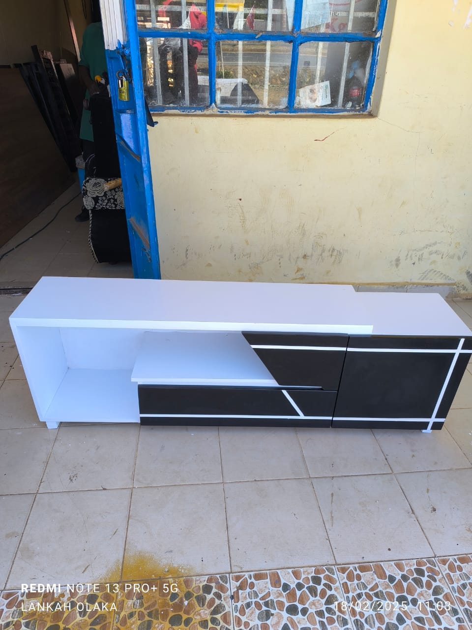 TV Stand 2