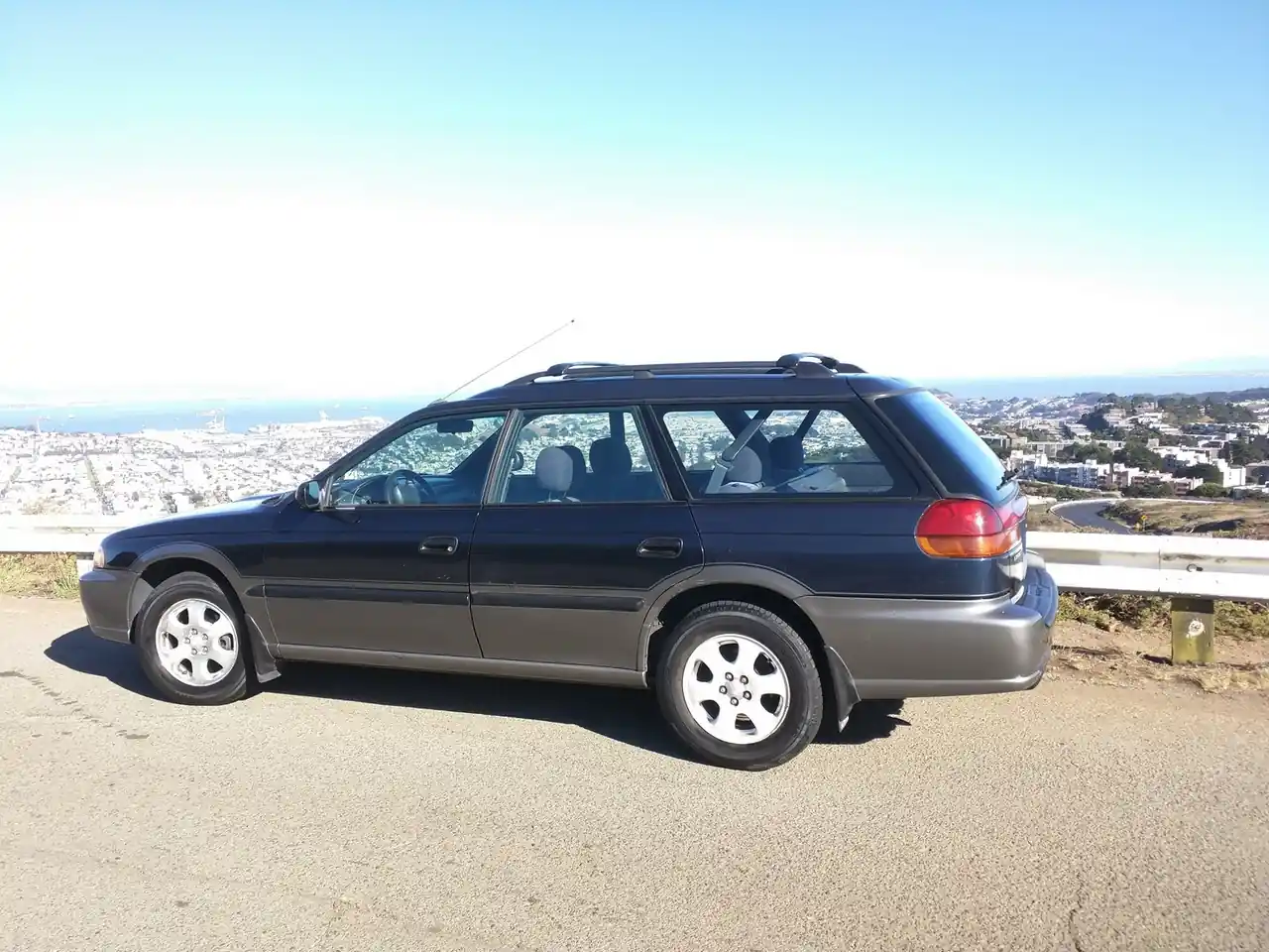 1998 Subaru Outback - image 1