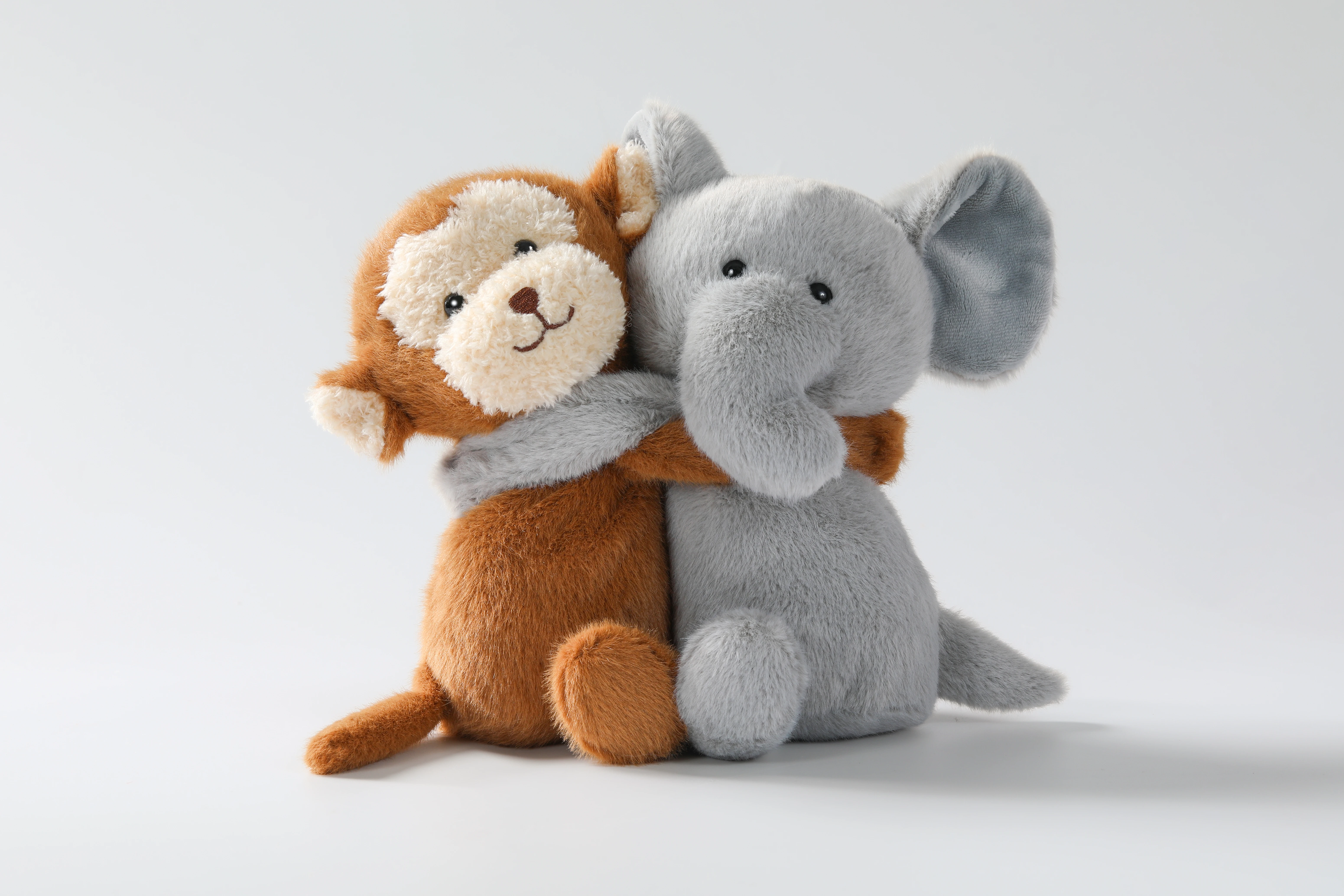20cm Hugging Animal