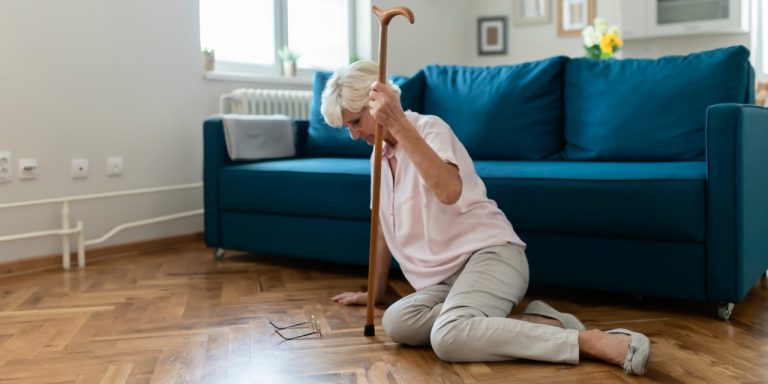Personne âgée risque de chute