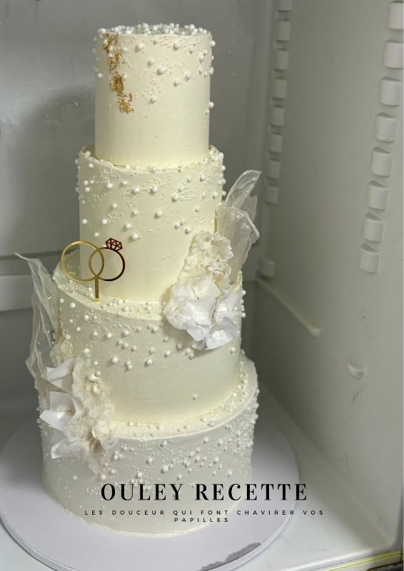 Weeding Cake
