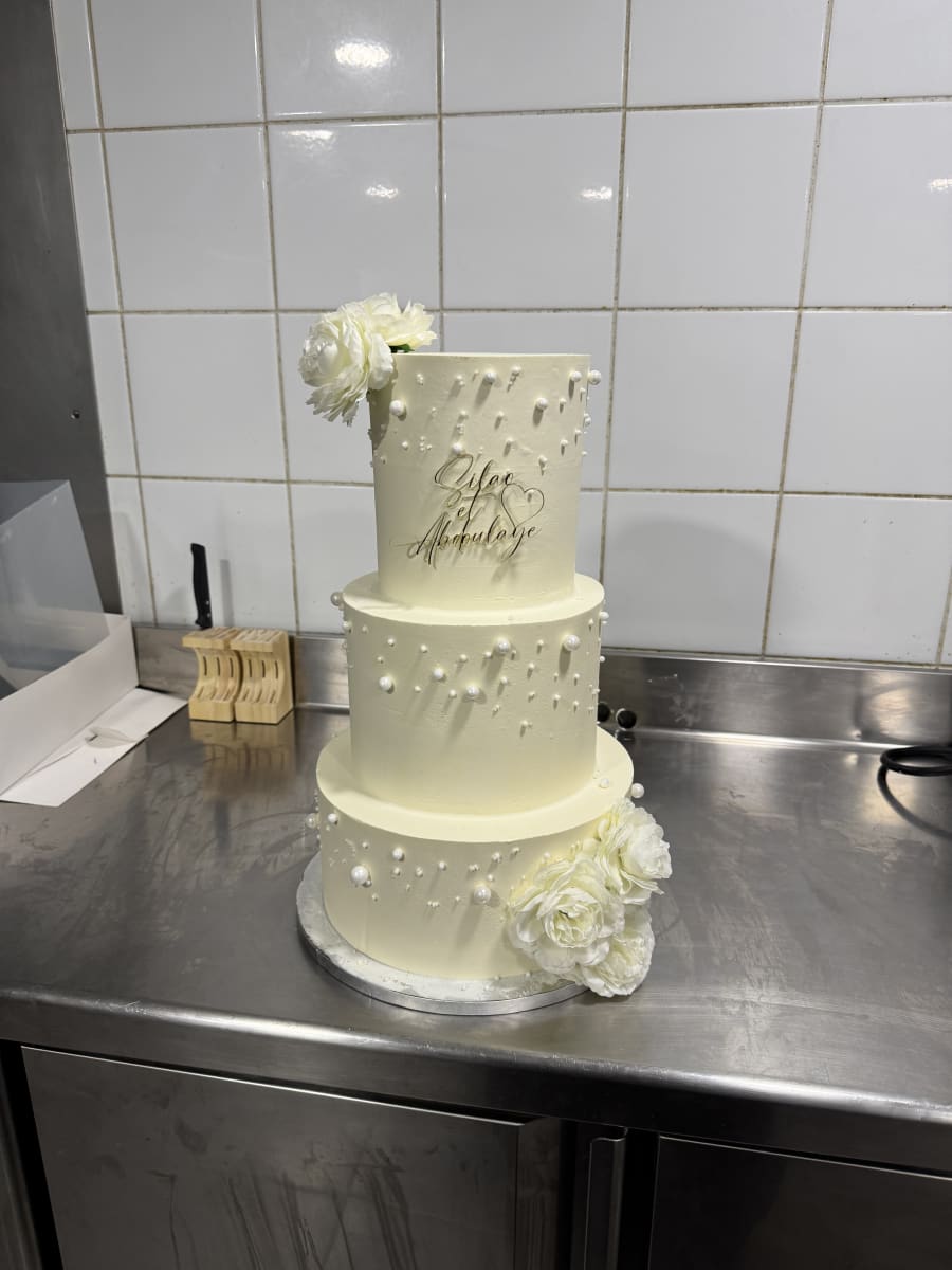 Pièce montée trois étages