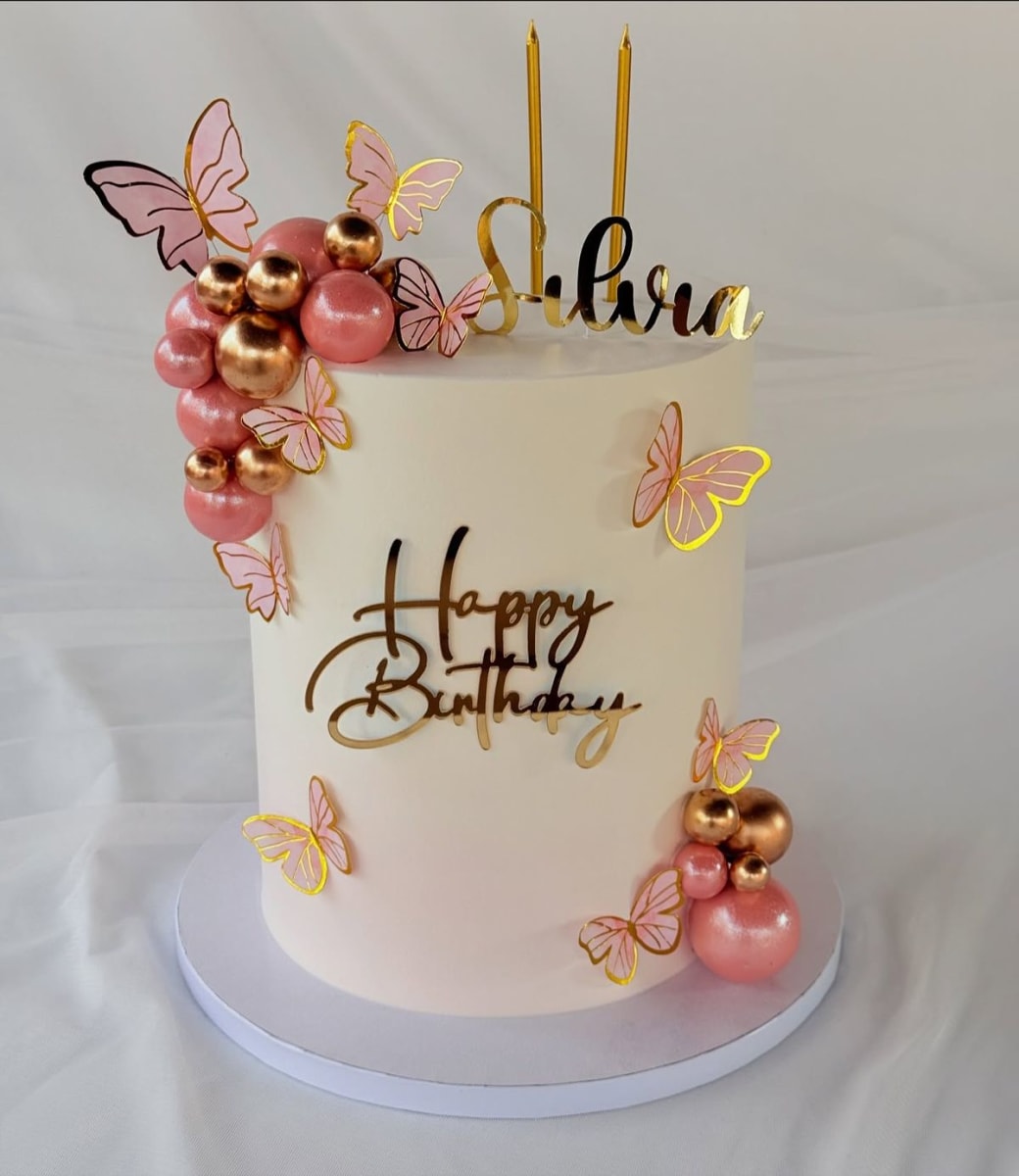 LAYERS CAKES