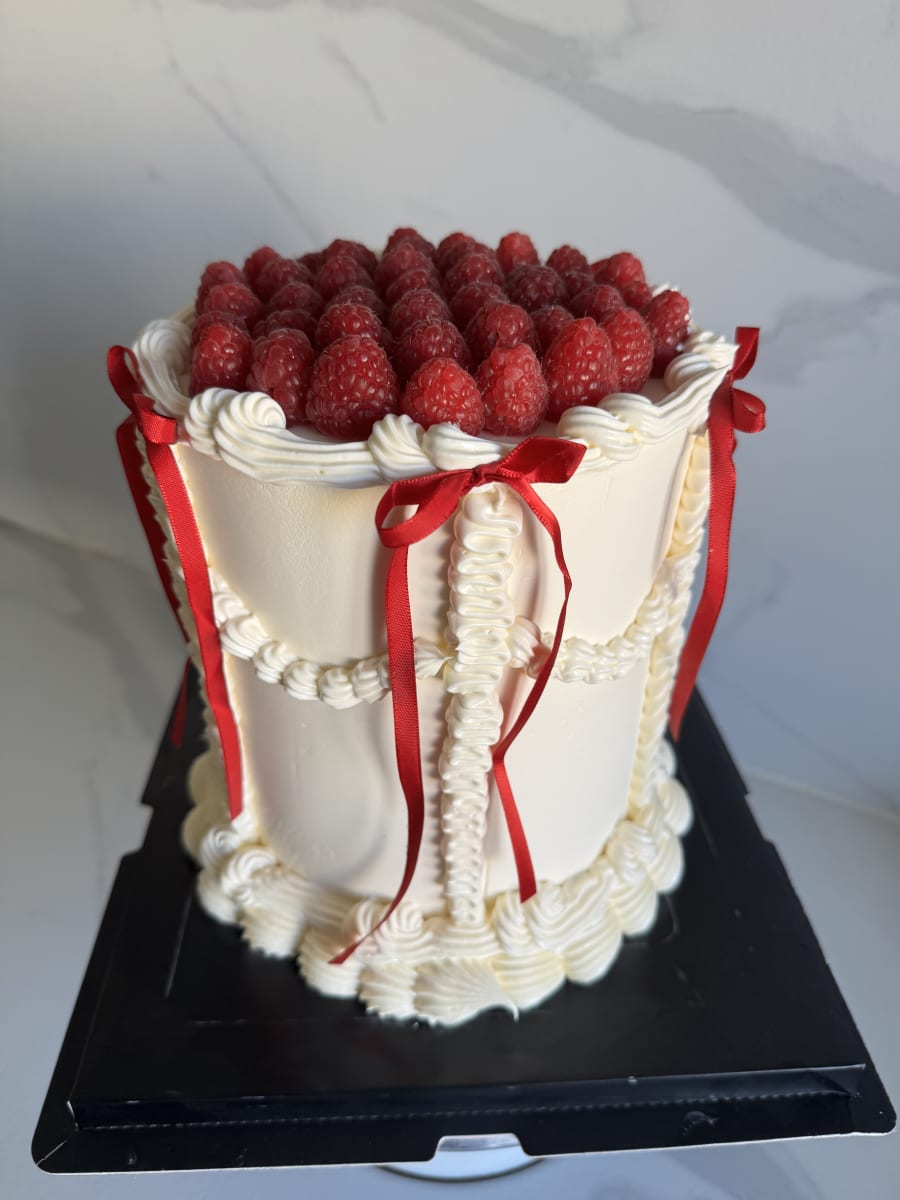 Layer cake a noeud Framboise