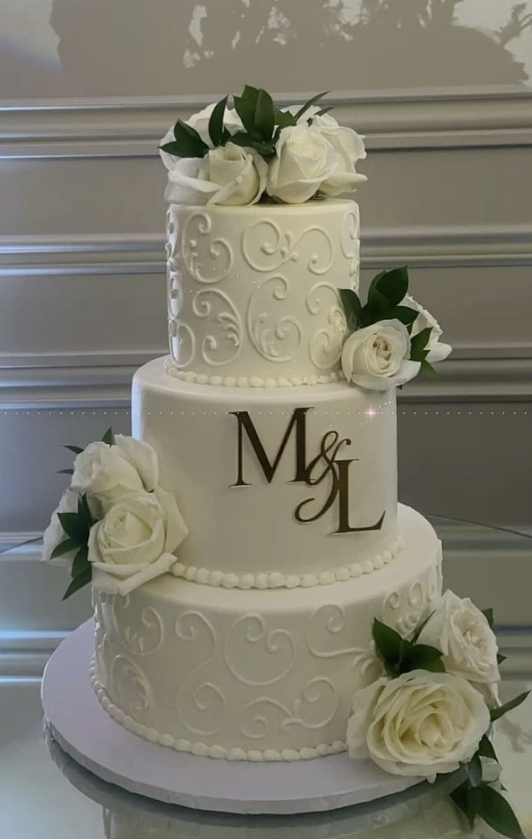 Weedding cake 3 étages 60-70 parts