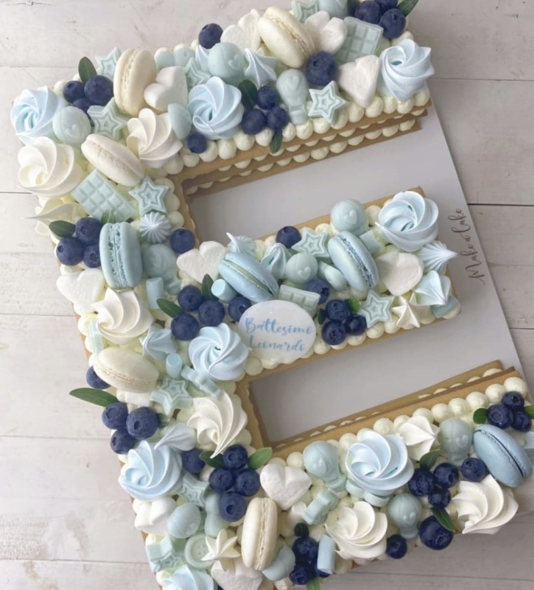 Letter Cake 25-30 Parts