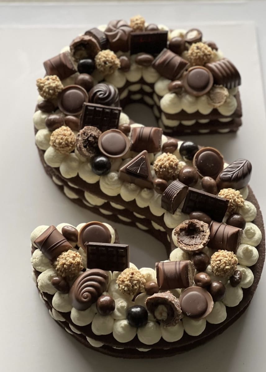 Letter Cake 18-20 Parts