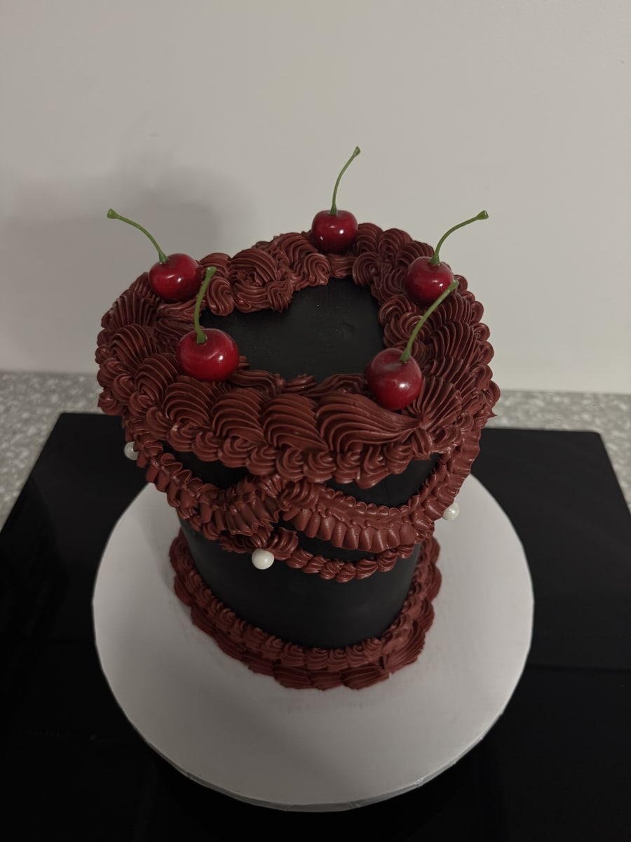 CERISE CAKE