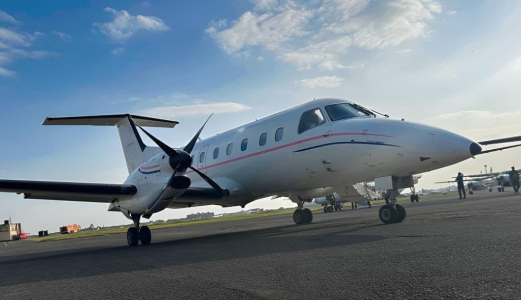 Embraer 120ER regional transport aircraft