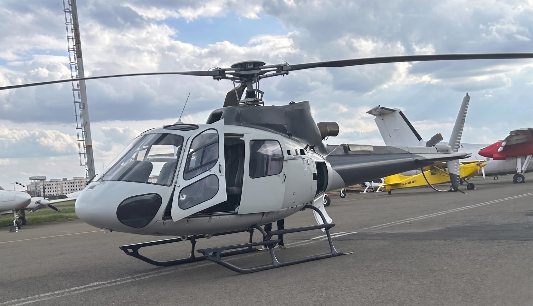 Eurocopter AS350 Écureuil helicopter