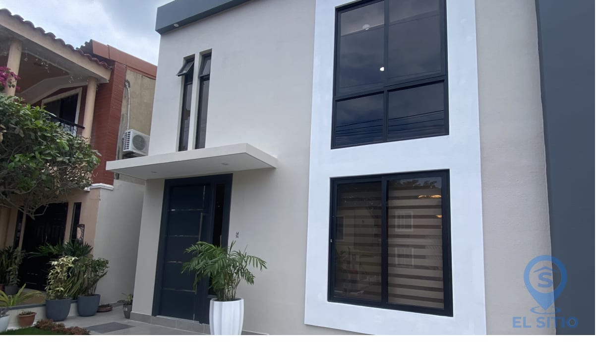 Vía a la Costa  Urbanización Valle Alto — foto 1