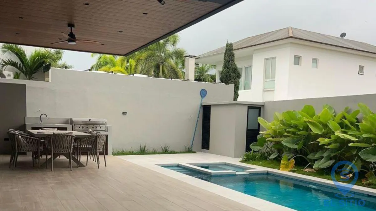 Isla Mocolí — foto 1