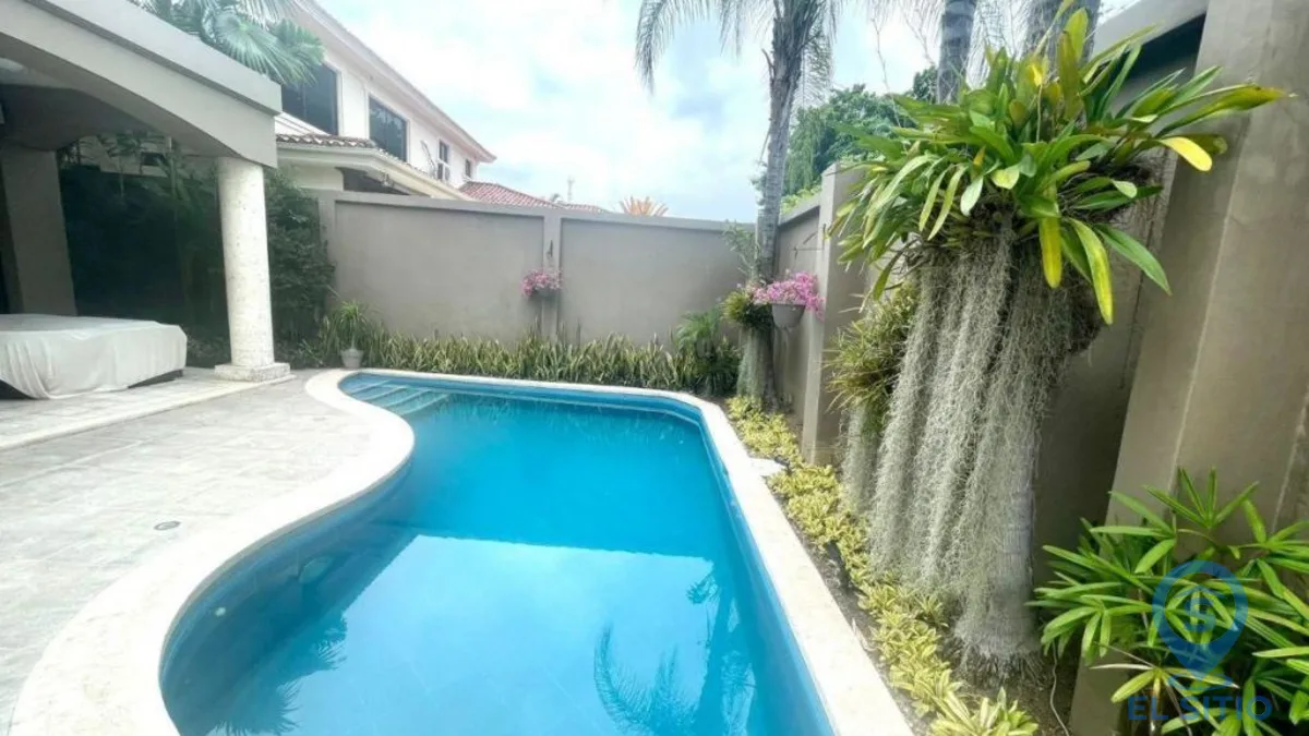 La Dorada — foto 2