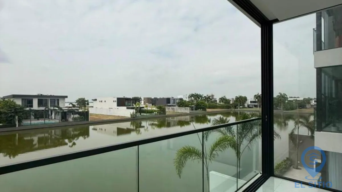 Isla Mocolí — foto 1