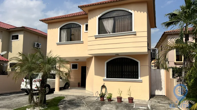 Casa en Via al Sol, Guayaquil por $189.000