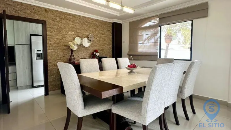 Casa en Vista Sol, Samborondón por $320.000