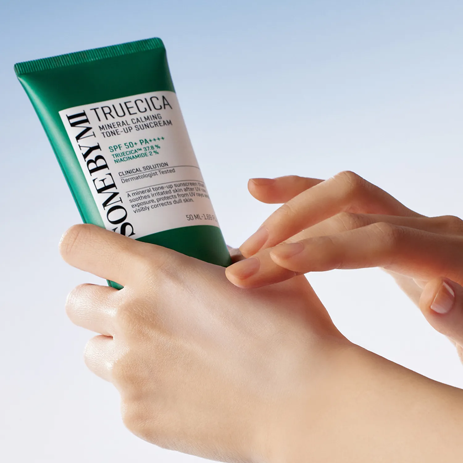 SOME BY MI Truecica Natural Calming Tone-Up Suncream 50ml 4