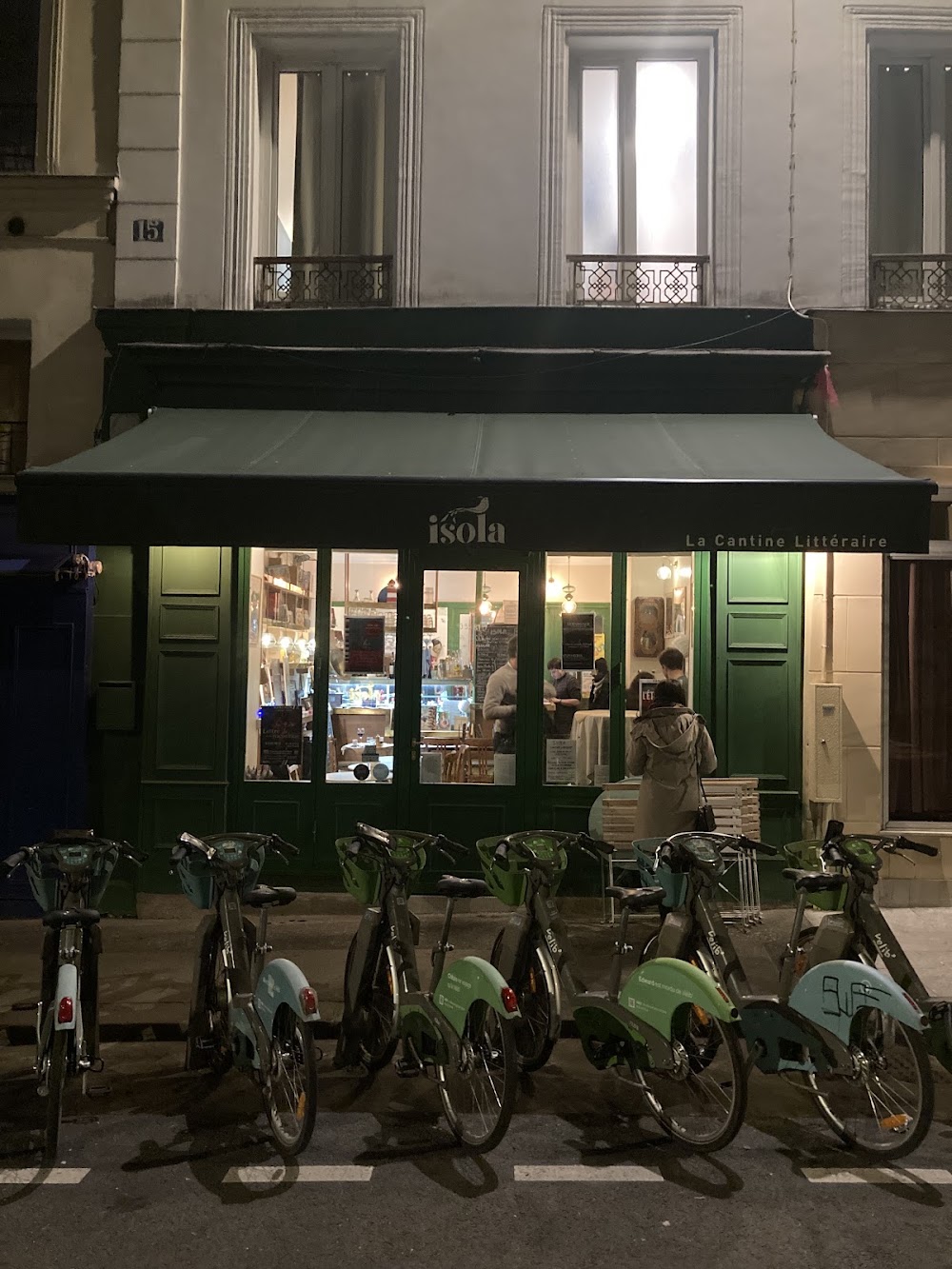 Isola La Cantine Littéraire, restaurant à Paris 11e, photo 5