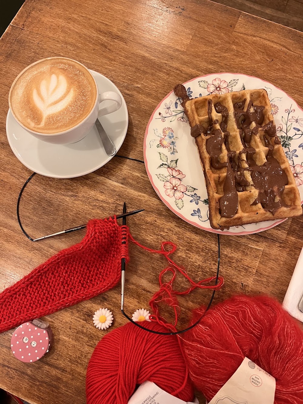 Hélène et Madeleine, café à Paris 11e, photo 9