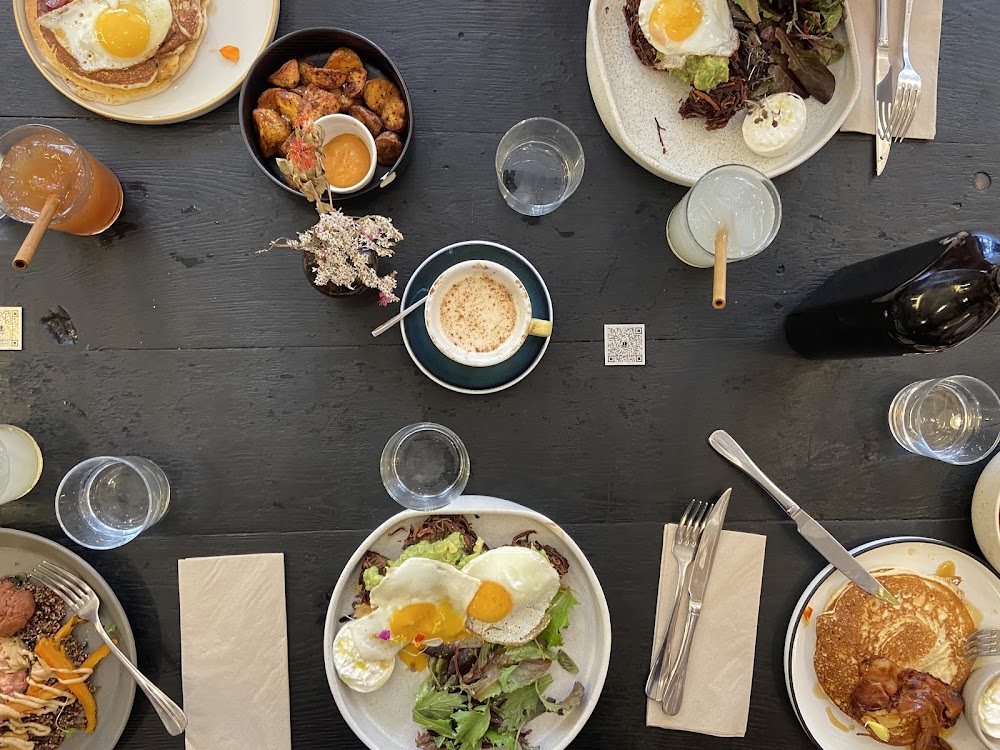 La Main Noire, café à Paris 18e, photo 8