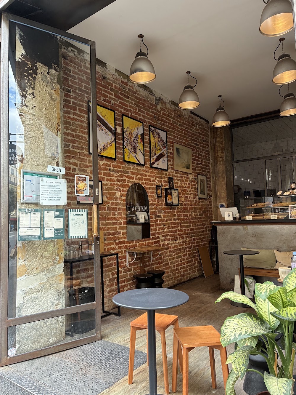LACTEM MONTMARTRE, café à Paris 9e, photo 6