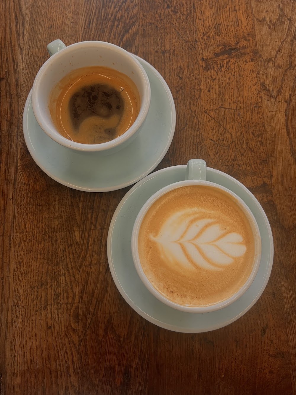 Two Doors Coffee-Shop, café à Paris 18e, photo 6