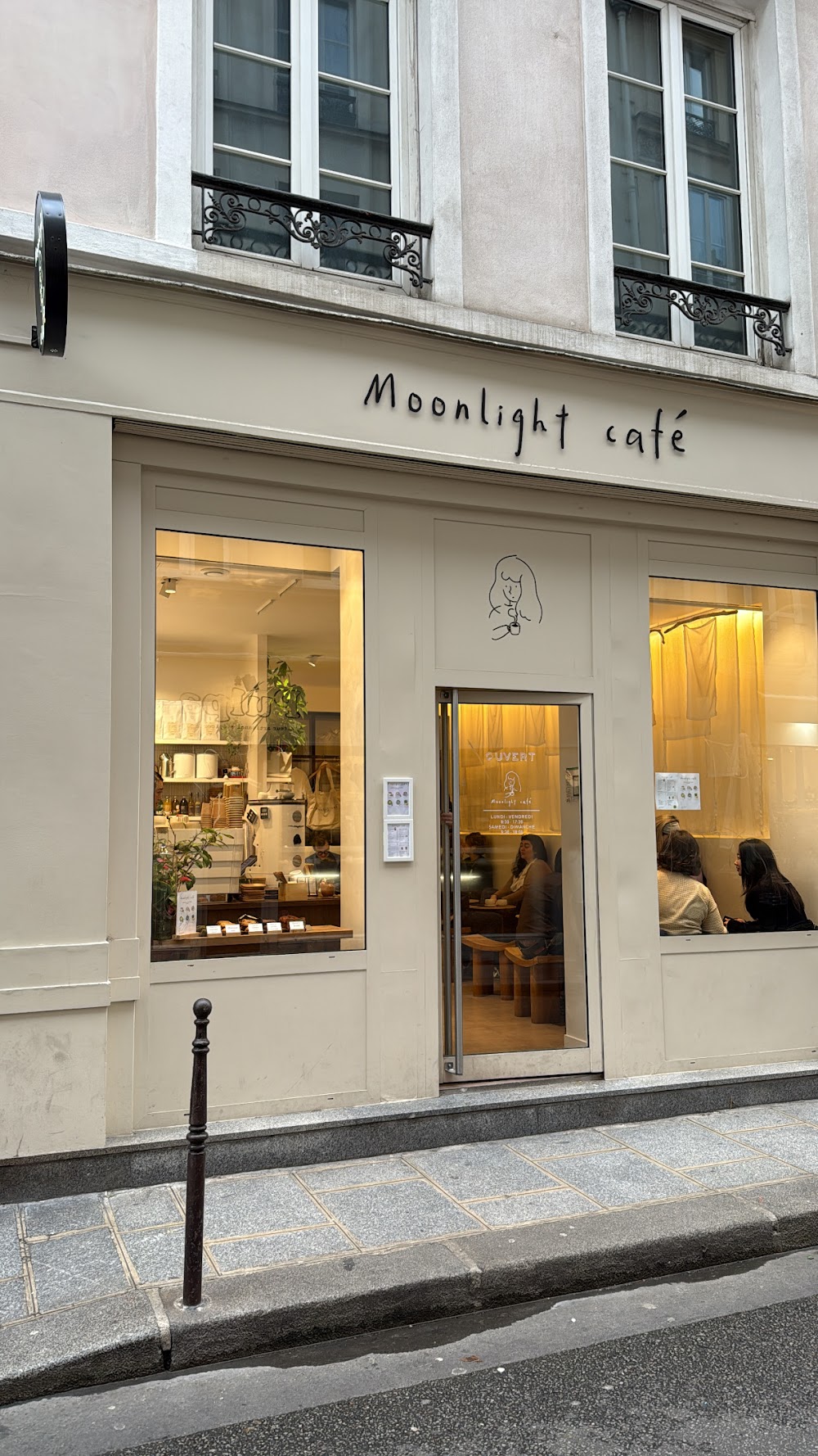 Photo de Moonlight café, coffee shop, specialty coffee