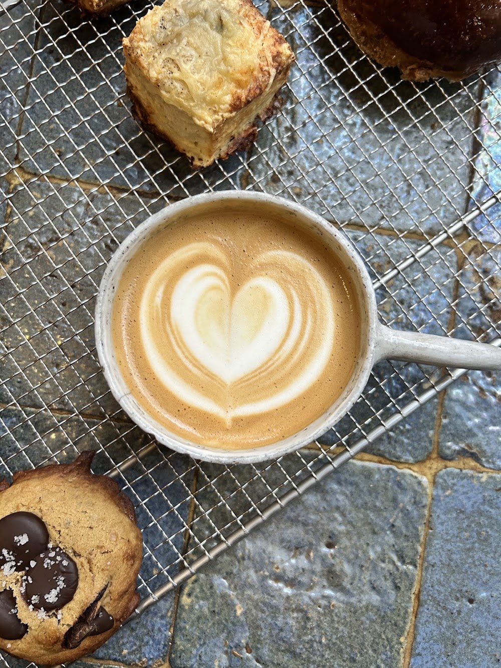 Câlin Matin, café à Paris 11e, photo 5