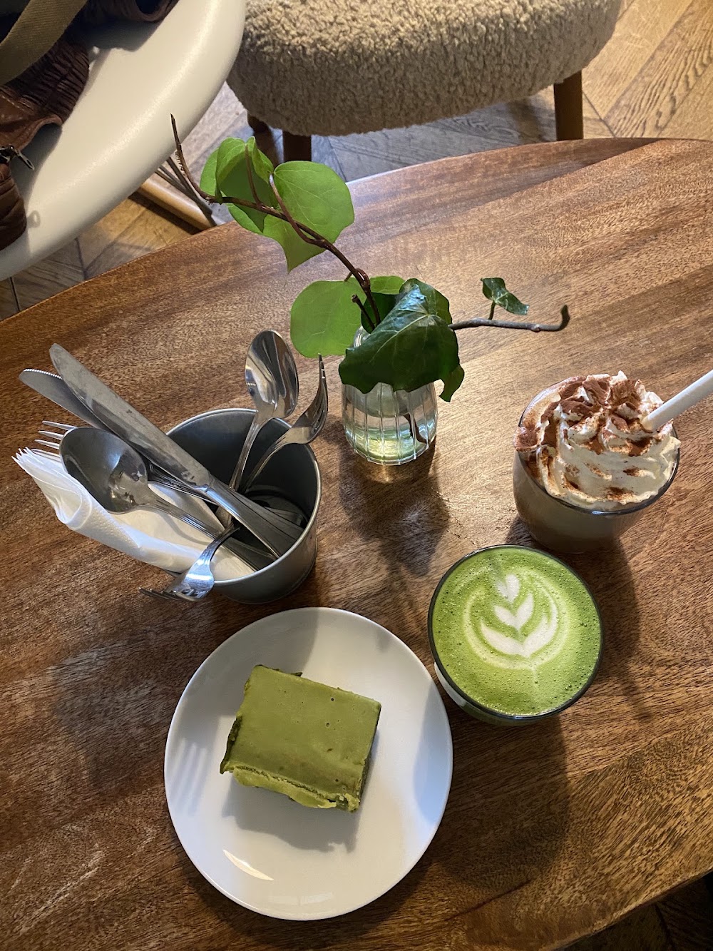 Un Ami, café à Paris 14e, photo 8