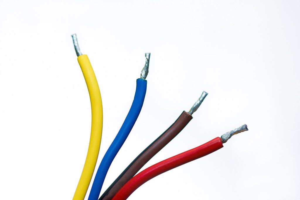 Electrician 3