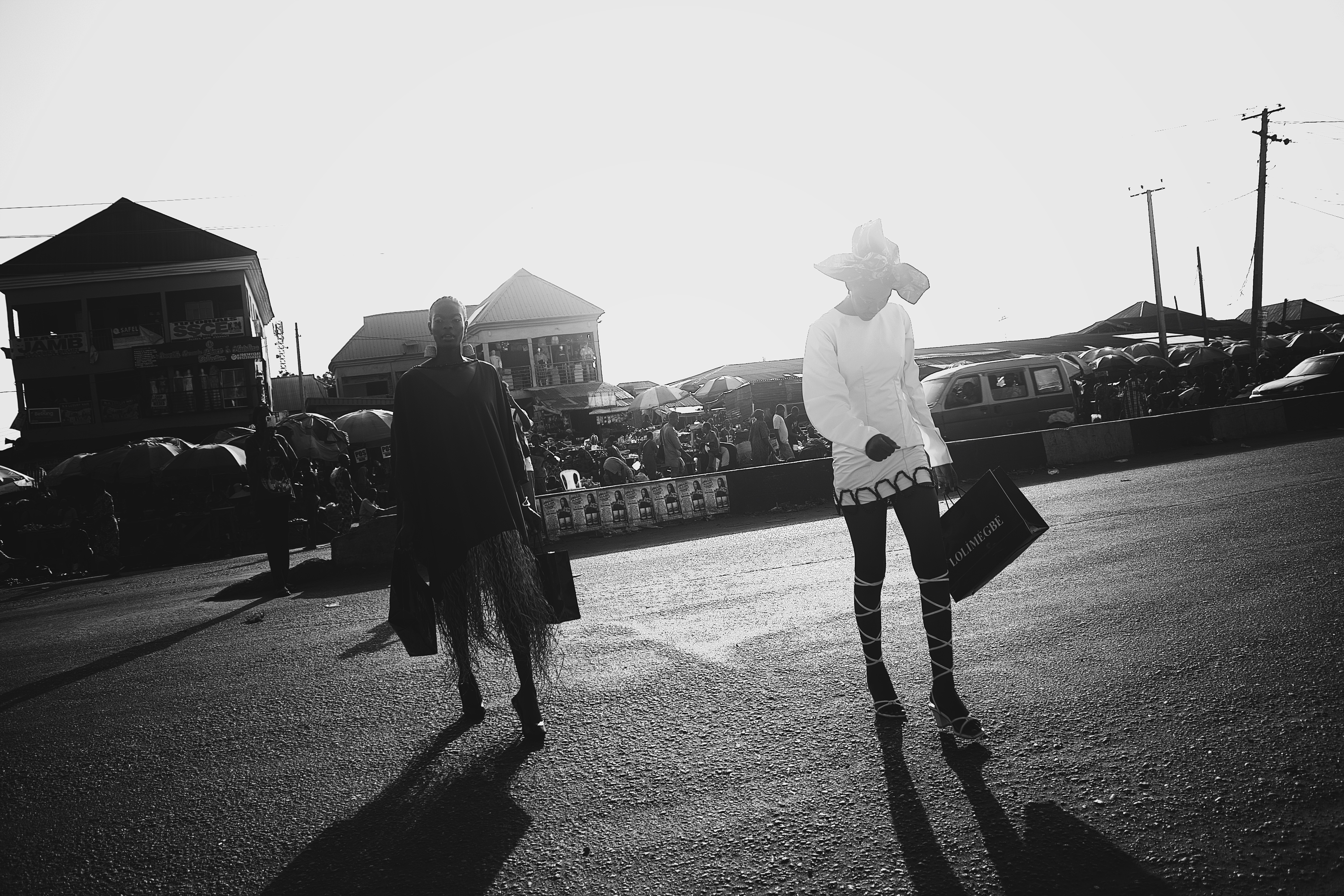Market Grace! Fashion X Street photography photograph 10