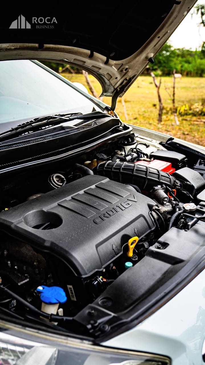 Vista 6 de Hyundai Accent VGT 
