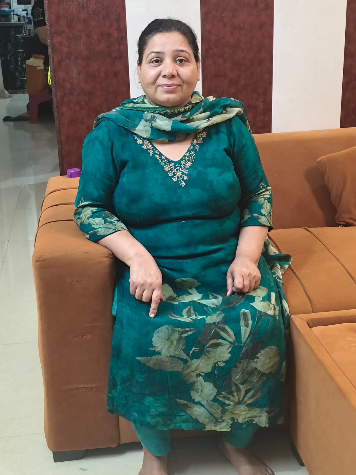 Gita Barar profile