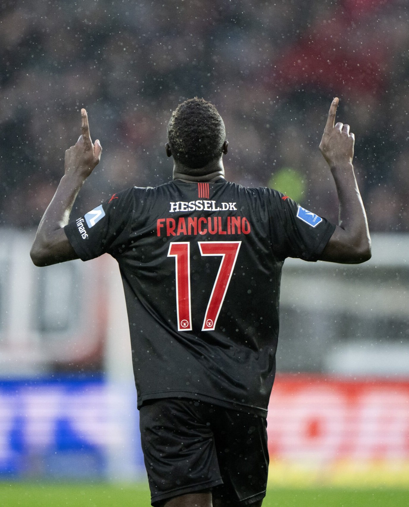 Duello Milan-Roma per Dju: il giovane bomber del Midtjylland infiamma il mercato
