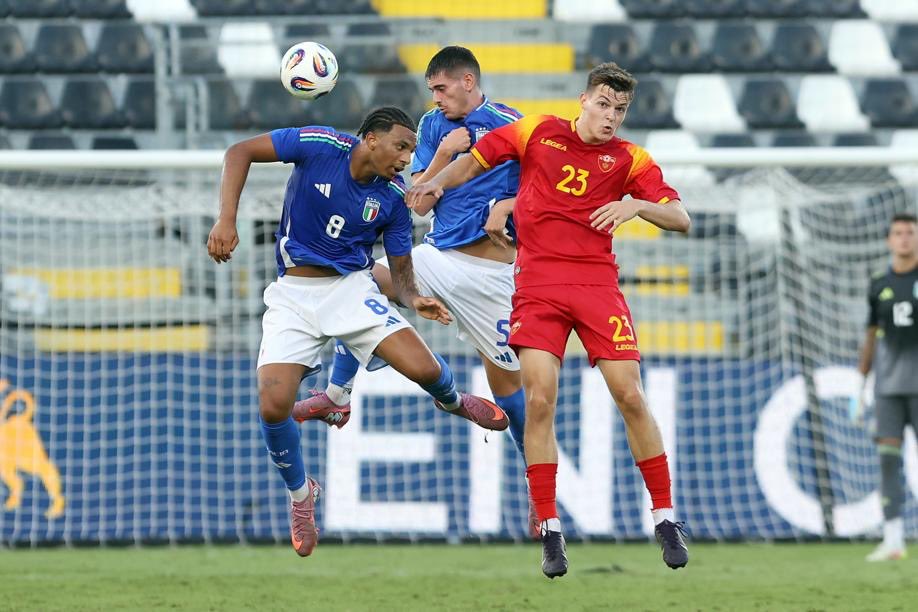 Milan, occhi sul nuovo Vlahovic: trattativa per il talento Andrej Kostic