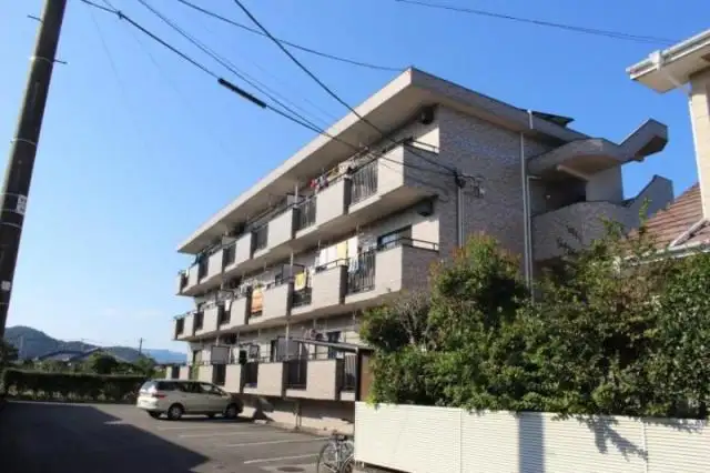 日向市のRC造ペット可賃貸クリエイトビーンズの外観写真