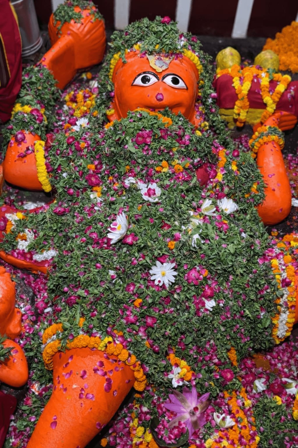 Bade Hanuman Ji Temple