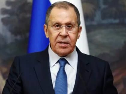 Лавров: Россия не будет уговаривать Зеленского начать переговоры
