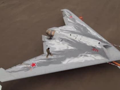 БПЛА С-70Б «Охотник» научили применять ракеты от Су-57