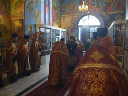 Вечернее богослужение в первый день Святой Пасхи