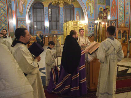 Служение Правящего архиерея в день Рождественского сочельника