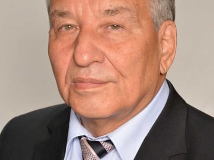 СМИ сообщают о выходе старейшего политика Хакасии из «Единой России»