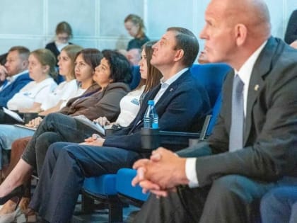 «Власть держит бюджетников в ожидании подвоха»: Сокол рассказал, как можно навести порядок в здравоохранении Хакасии