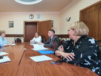 Представители бизнеса из Саяногорска задали волнующие вопросы Роману Ковтуну