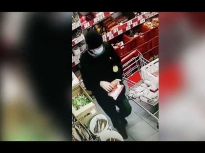 В Абакане ищут мужчину, использующего чужую банковскую карту