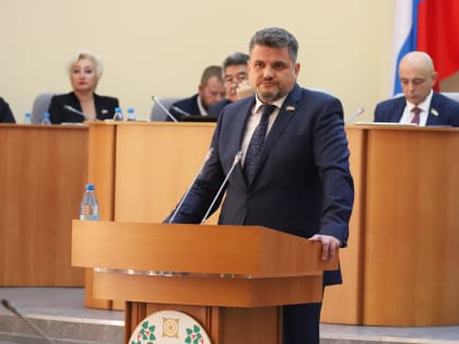 Александр Жуков наделен полномочиями сенатора от Верховного Совета Хакасии